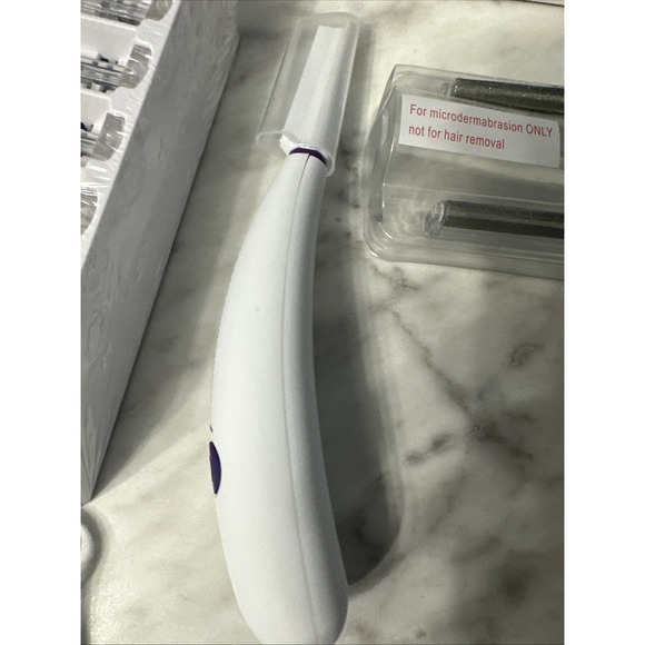 Michael Todd Sonicsmooth Pro+ Sonic Dermaplaning and Facial Hair/Open Box/NEW - Picture 4 of 16